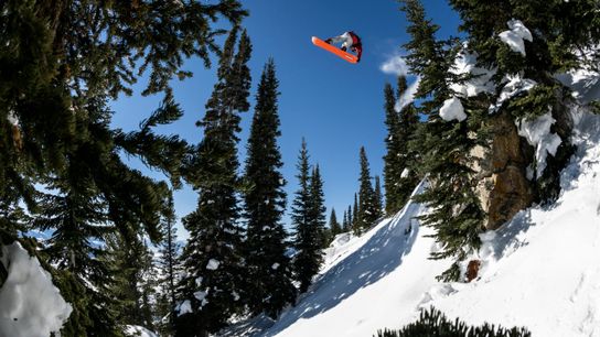 Sage Kotsenburg & ​Elena Hight ​Win the YETI Natural Selection at Jackson Hole (Snowboarding)
