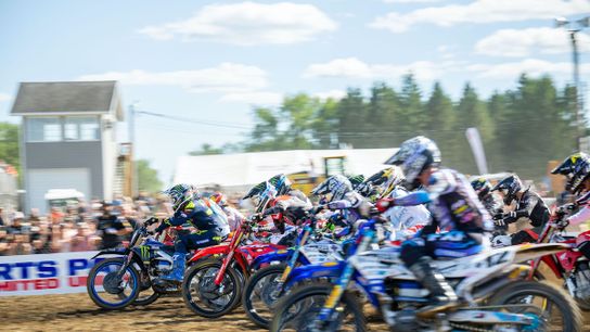 Moto | Pro Motocross Championship Highlights: Fox Raceway II National (Supercross/Pro Motocross)